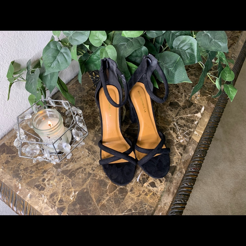 🔥 Hot Buy 🔥 Woman Classy Platform Heels. Size:10